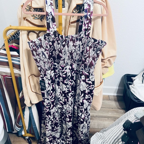 Express Purple and White Floral Maxi Dress - Picture 2 of 3